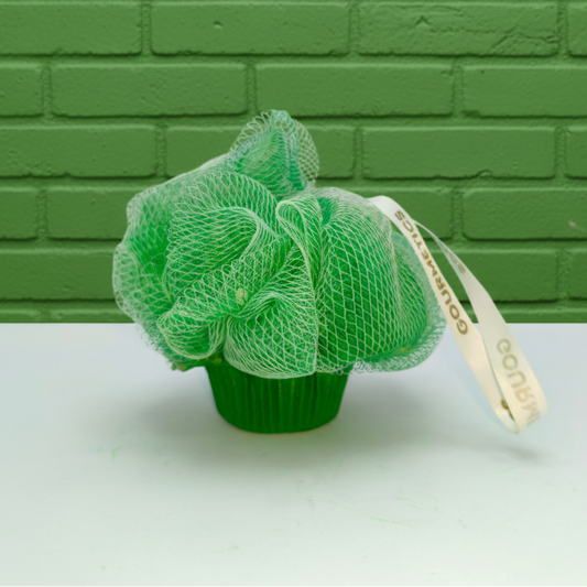 Pistachio Velvet Cupcake Sabonete Corporal com Esponja - 50g