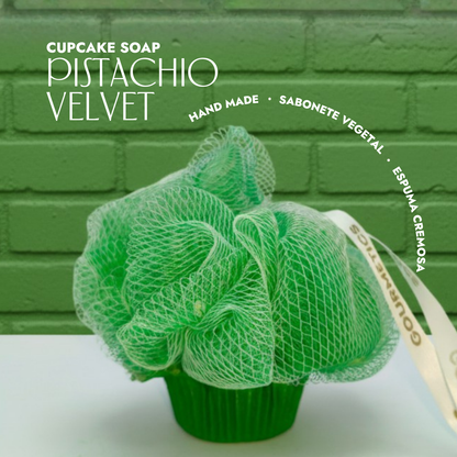 Pistachio Velvet Cupcake Sabonete Corporal com Esponja - 50g